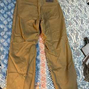 Daniel Cremieux Men's Olive Chinos